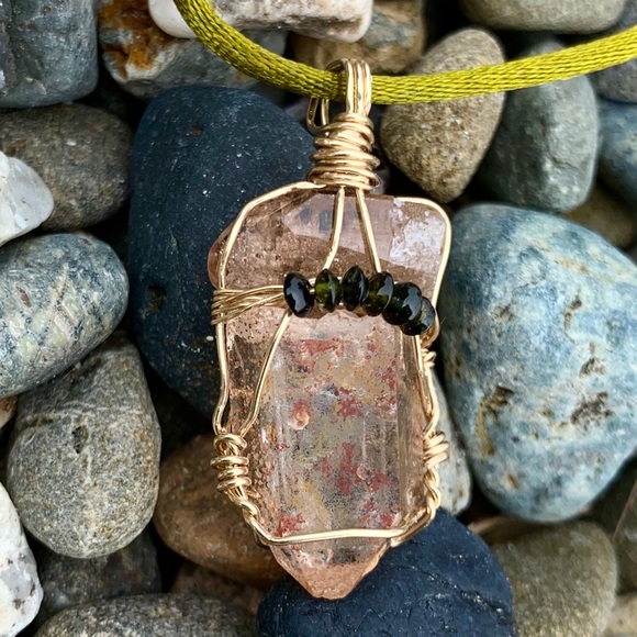 Topaz, Tourmaline & Hematite on Quartz Pendant - Picture 13 of 16